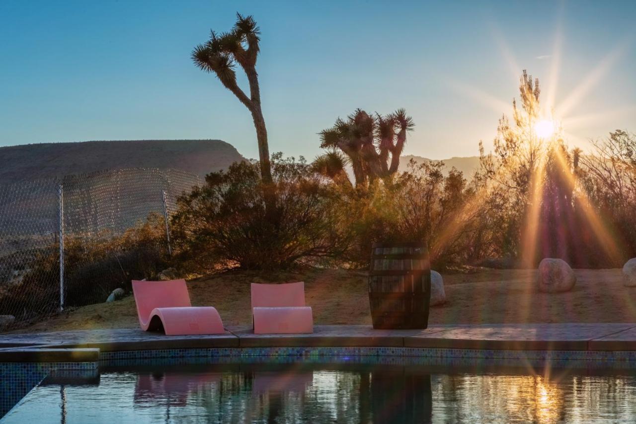 Hotel Wind Hill Yucca Valley Exterior foto